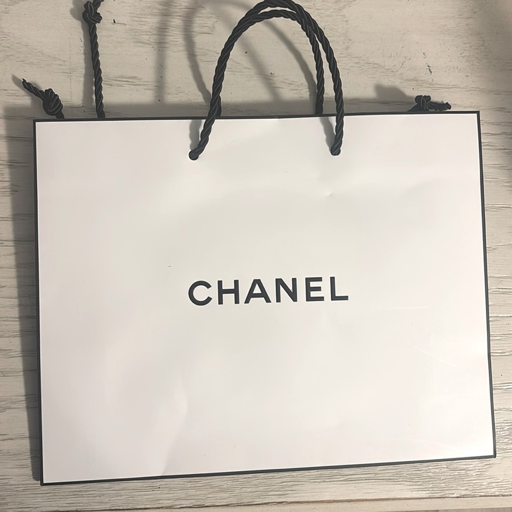 Chanel shopping bag